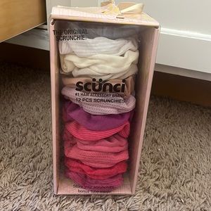 11 pack of scrunchies